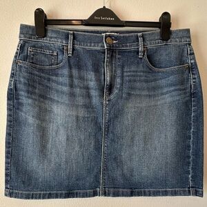 LOFT Blue Denim Lightly Distressed Casual Skirt